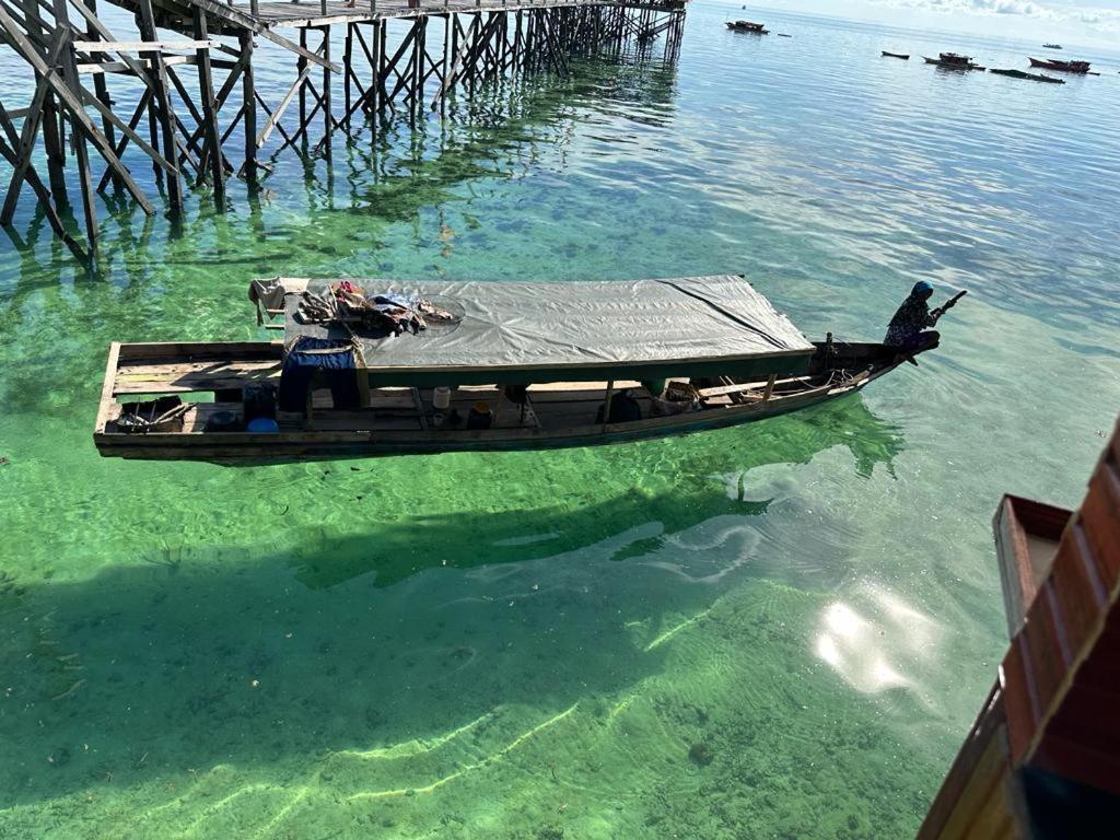 شقة Mabul Backpackers Mabul Island المظهر الخارجي الصورة