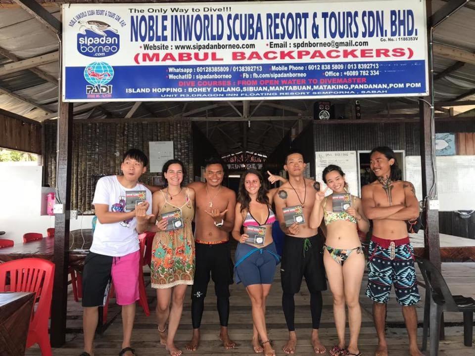 شقة Mabul Backpackers Mabul Island المظهر الخارجي الصورة